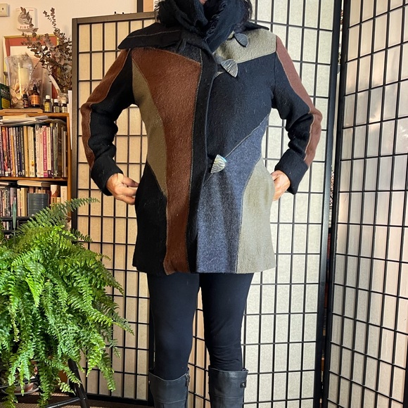 Carson Jacket - Picture 12 of 12